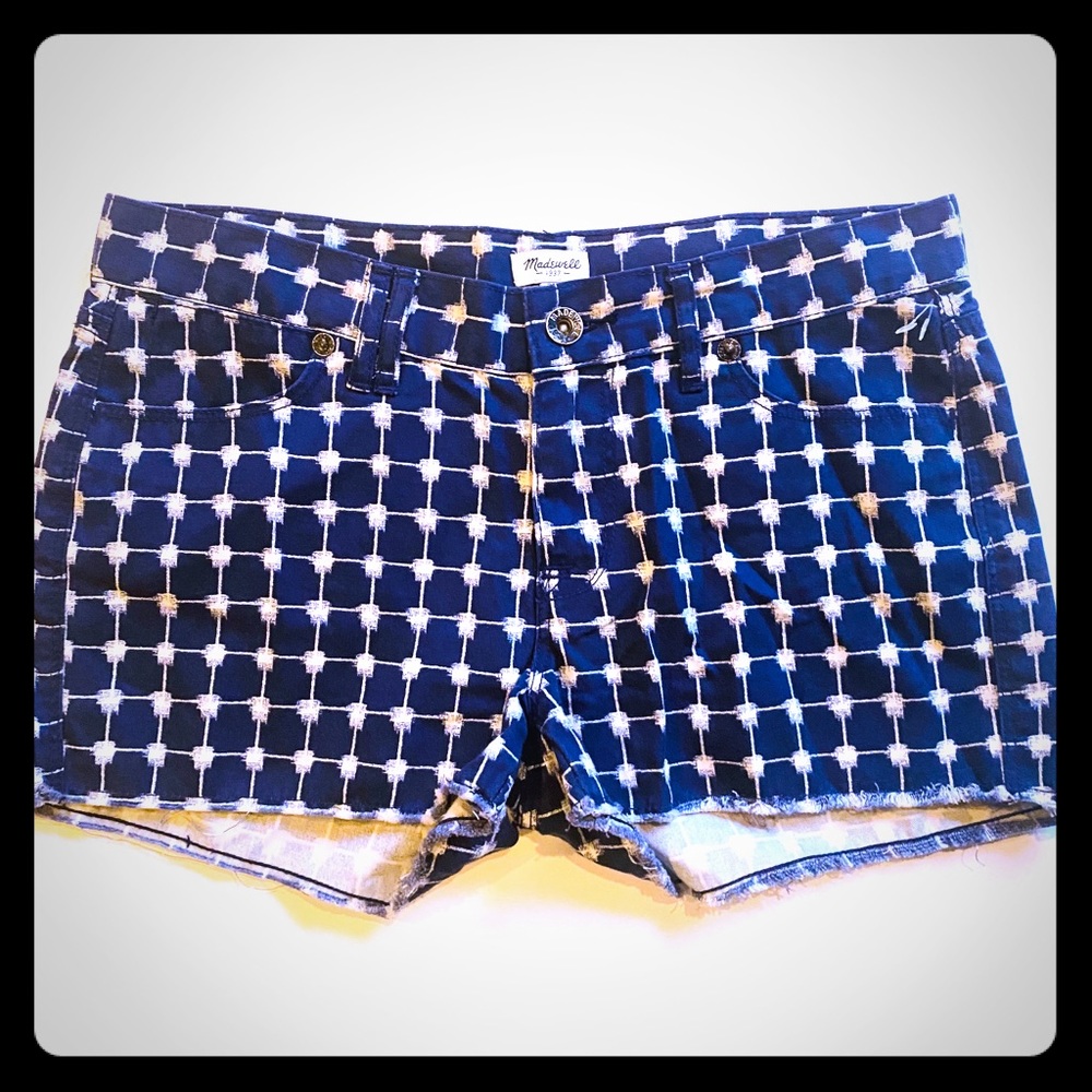 NWOT Madewell navy and White plaid shorts